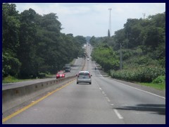 Hwy San Salvador - Santa Ana 10